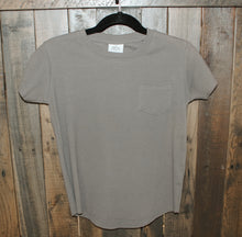 Load image into Gallery viewer, Ribbed Pocket Tee - Charcoal